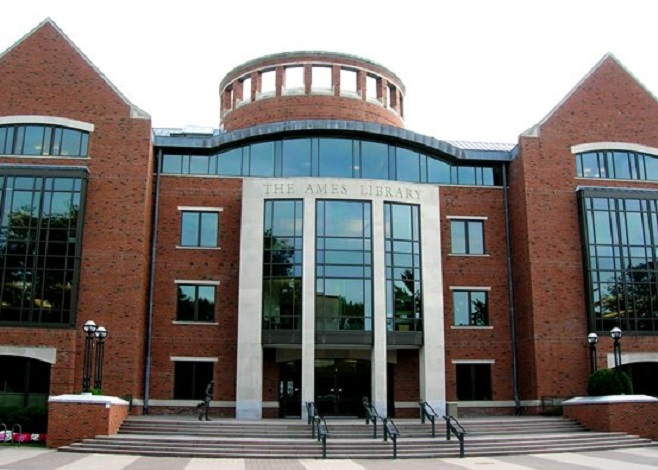 Ames Library, Illinois Wesleyan University